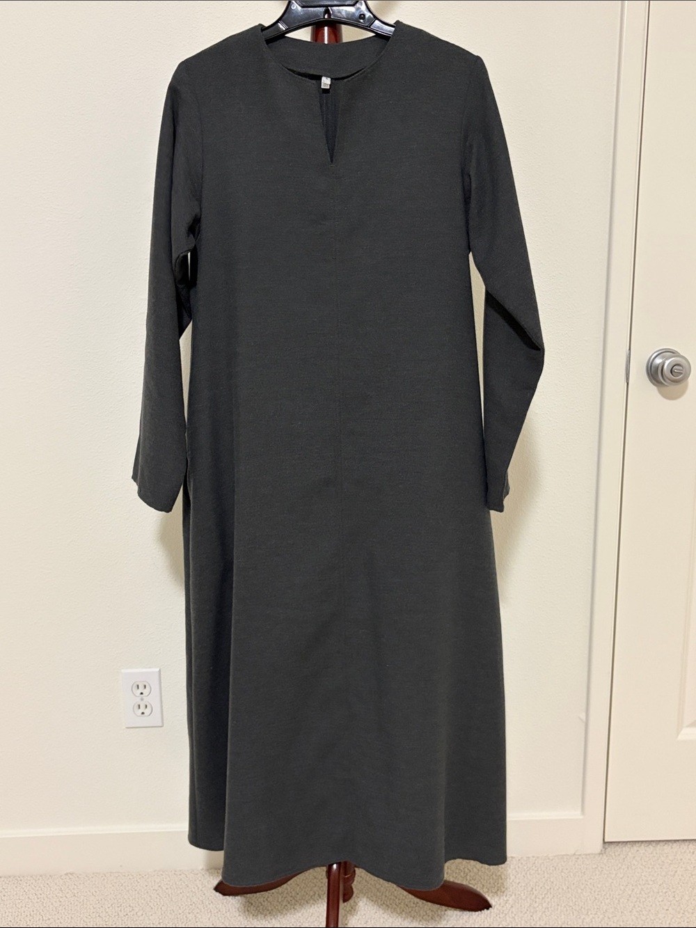 MUJI Dark Gray Long Sleeve Sprit-neck Dress w/pokets